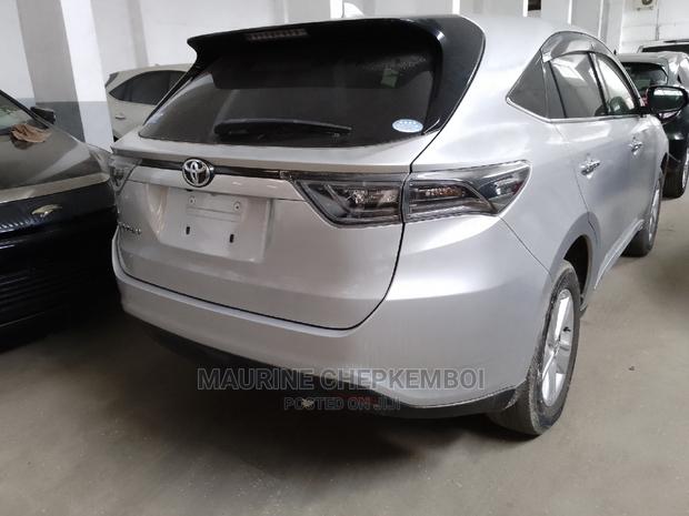 Toyota Harrier 2016 Silver