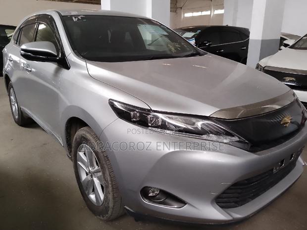 Toyota Harrier 2016 Silver