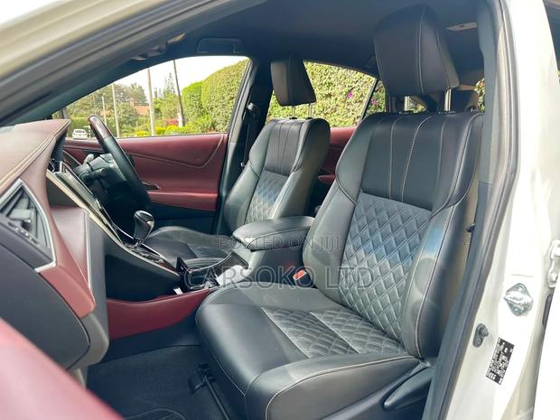 White Toyota Harrier 2016 - Perfect for Your Family Adventures