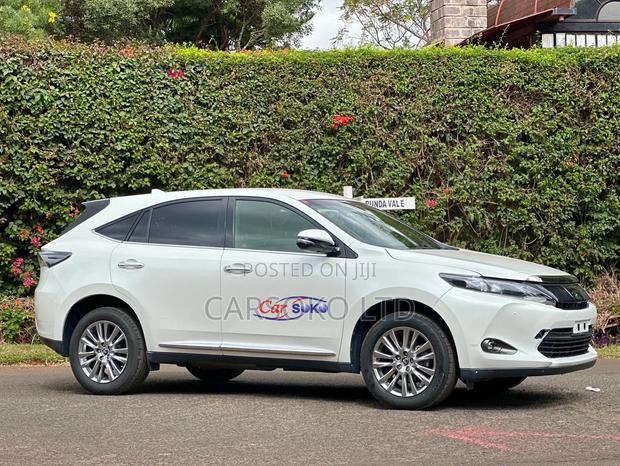 White Toyota Harrier 2016 - Perfect for Your Family Adventures