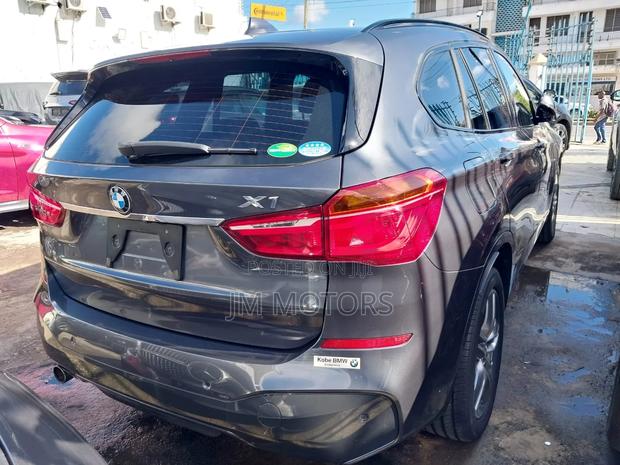Gray BMW X1 xDrive28i AWD 2016 - Premium Used SUV Offer