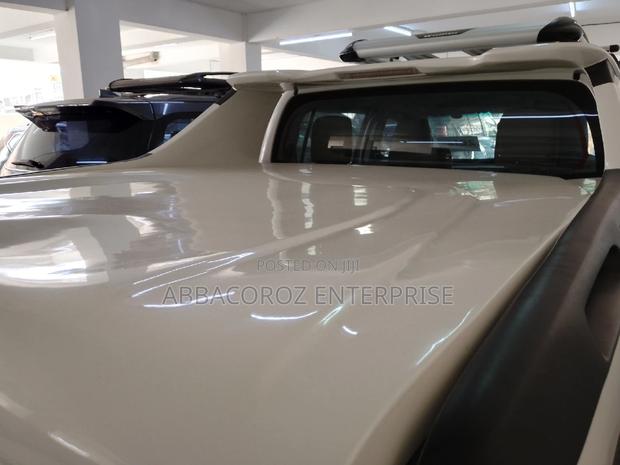 Toyota Hilux 2016 White