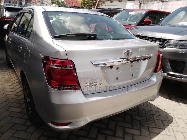 Toyota Axio 2016 Silver