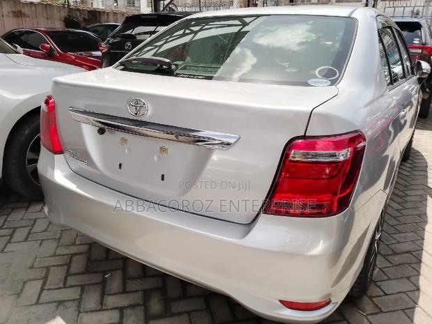 Toyota Axio 2016 Silver