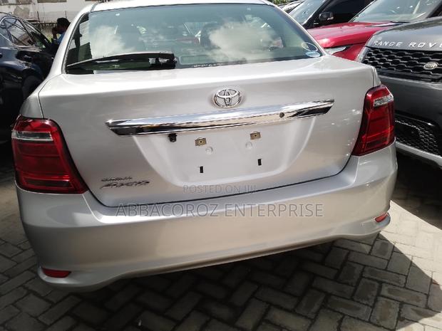 Toyota Axio 2016 Silver