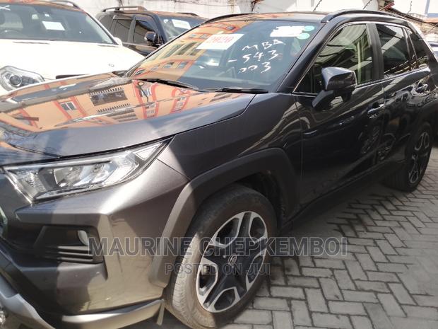 Toyota RAV4 2020 Gray