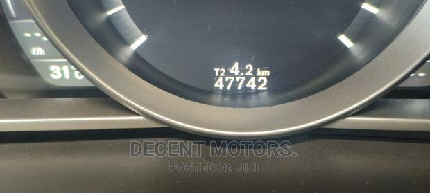Volvo V40 Blue 2017 - Modern Sedan at Low Price
