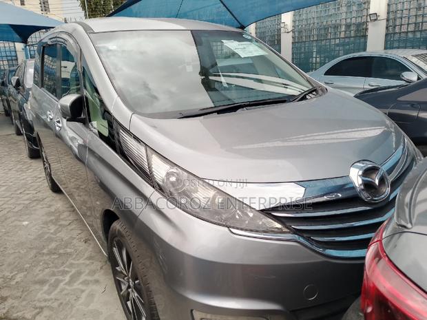 Mazda Biante 2016 Gold