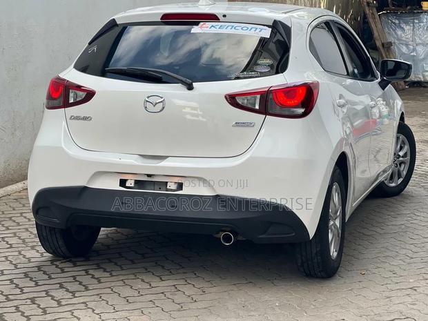 Mazda Demio 2016 White