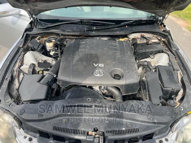 2006 Toyota Mark X AWD Silver - Reliable All-Wheel Drive