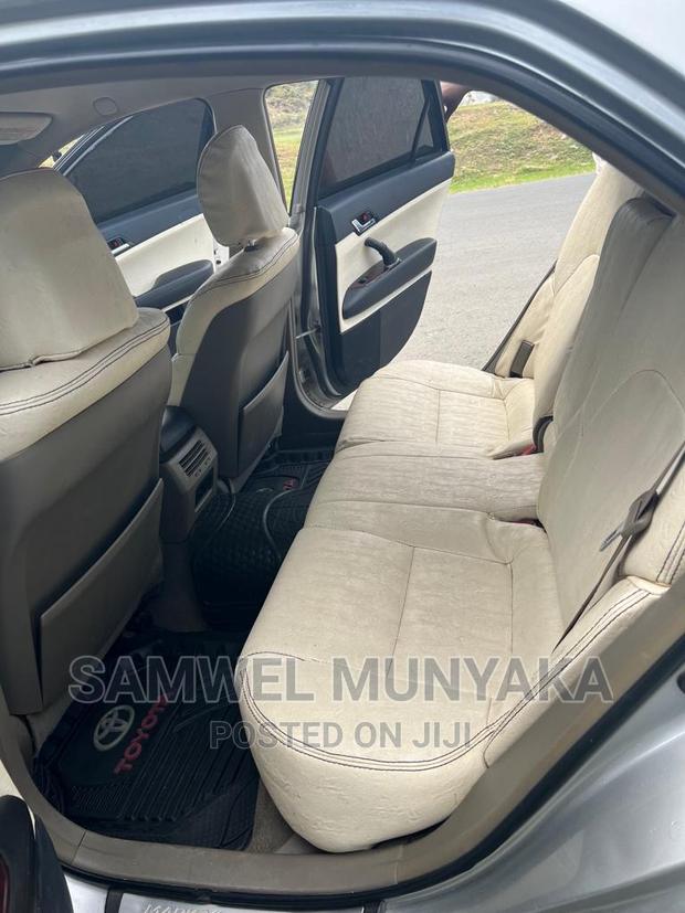 2006 Toyota Mark X AWD Silver - Reliable All-Wheel Drive