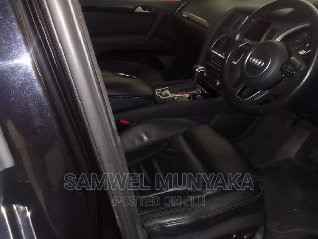 2015 Audi Q7 Black Exclusive Model