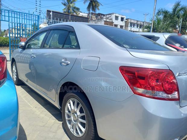 Toyota Allion 2016 Silver