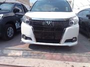 Experience Comfort with 2016 Toyota Esquire 2.0 AWD 8-Seater Pearl for sale