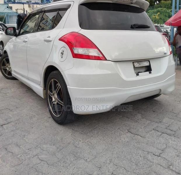 Suzuki Swift 2016 White