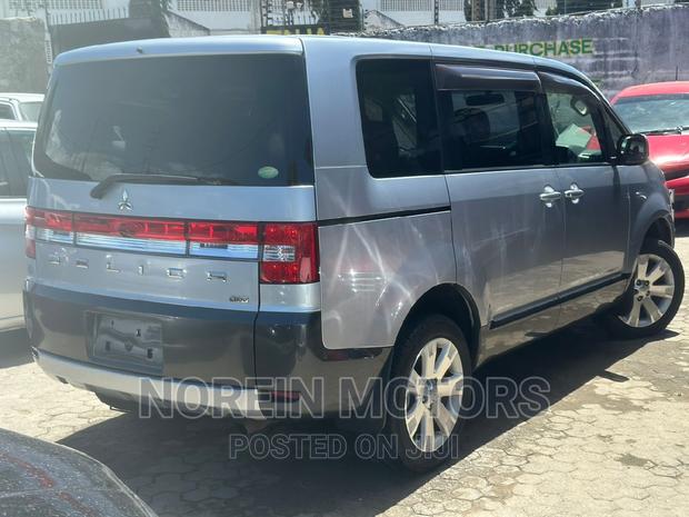 Used 2016 Mitsubishi Delica Silver - Affordable and Reliable