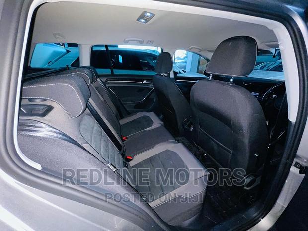 Silver 2017 Volkswagen Golf Variant - Perfect for Long Journeys
