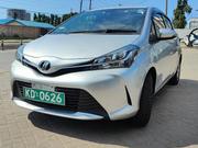 Toyota Vitz 2016 Silver for sale