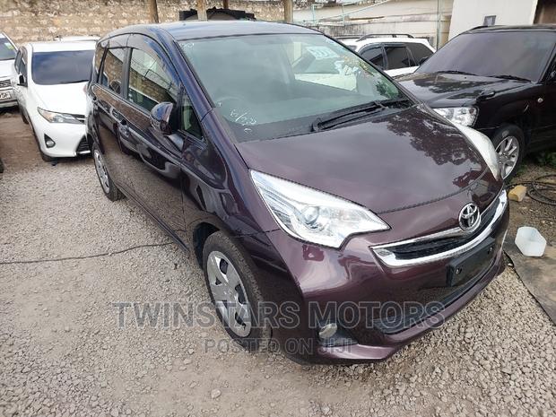 Purple Toyota Ractis 1.5 FWD 2017 - Economical Compact Sedan