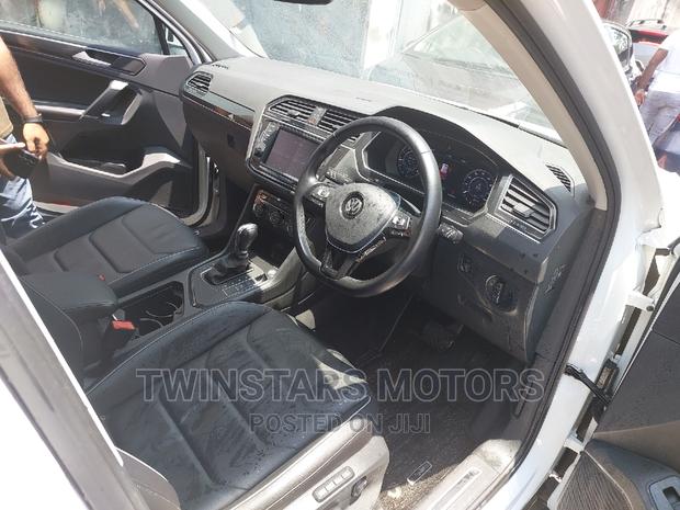 2018 White Volkswagen Tiguan: Luxury and Comfort in One Package