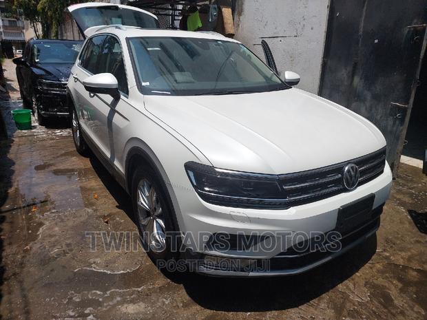 2018 White Volkswagen Tiguan: Luxury and Comfort in One Package