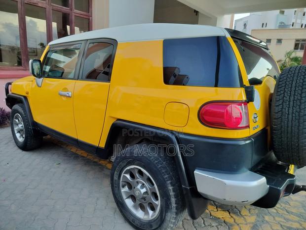 2012 Toyota FJ Cruiser in Yellow - Ready for Your Off-Road Adventures