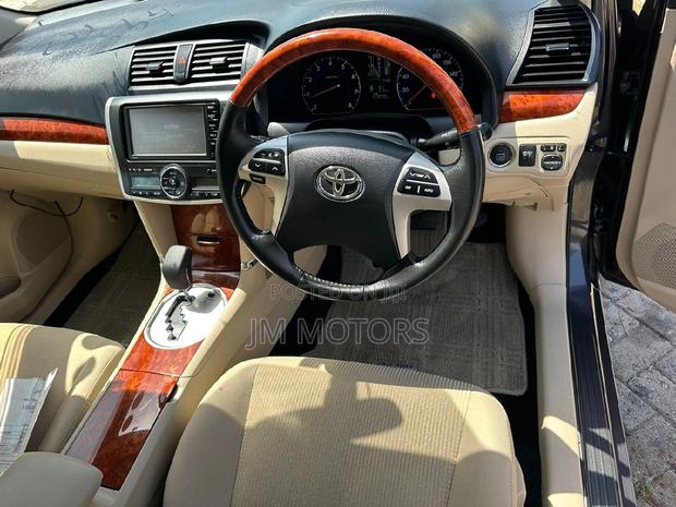 2016 Toyota Premio Burgundy Hybrid Sedan