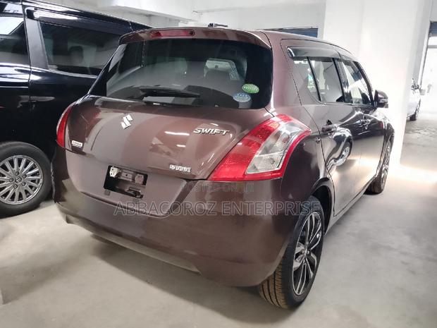 Suzuki Swift 2016 Brown