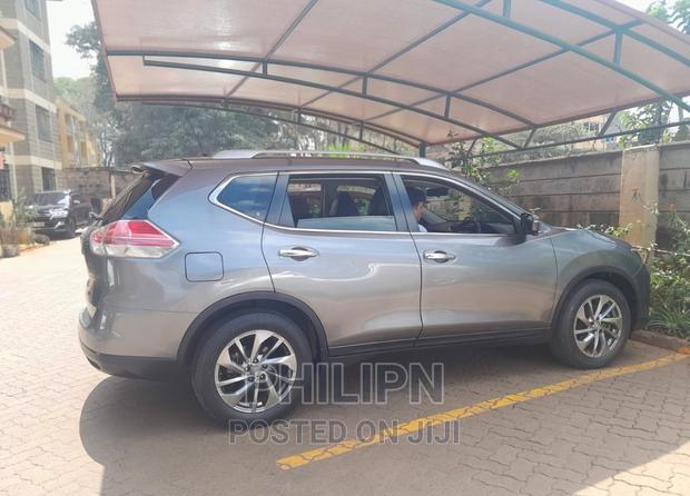 Nissan X-Trail 2015 Silver