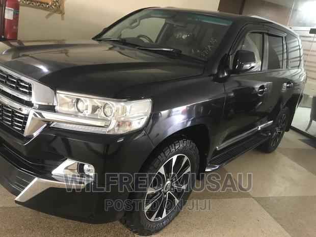 Pre-owned 2015 Toyota Land Cruiser 4.0 V6 DSL Black