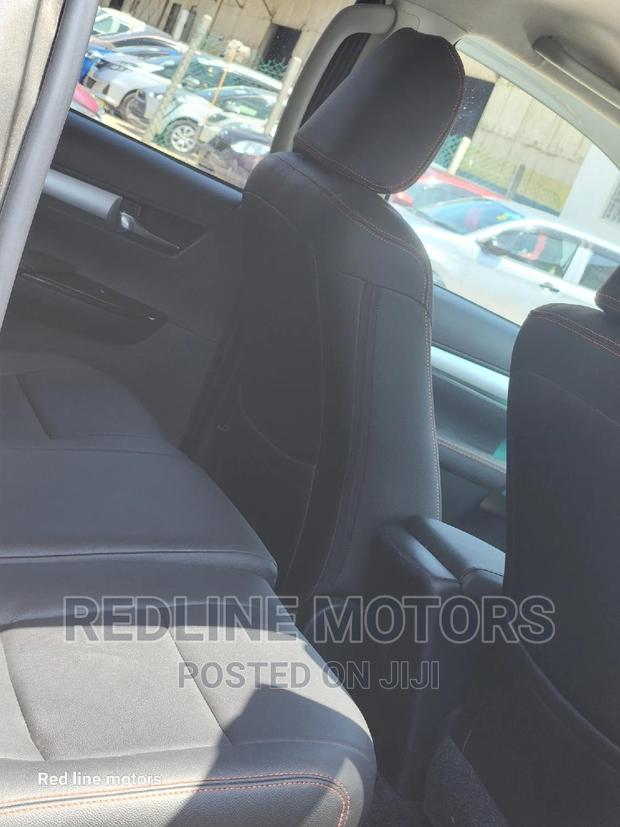 Toyota Hilux 2016 - Gray - Rugged X Double Cab 4x4