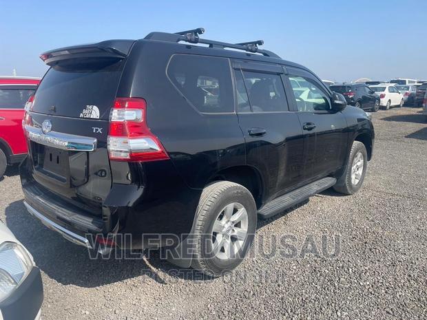 2017 Toyota Land Cruiser Prado 2.7 - Sleek Black Model