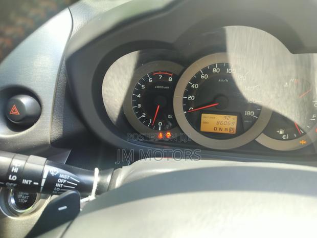 White 2013 Toyota Vanguard Available