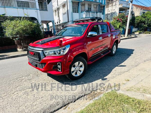 Red 2016 Toyota Hilux: Capable and Attractive Pickup