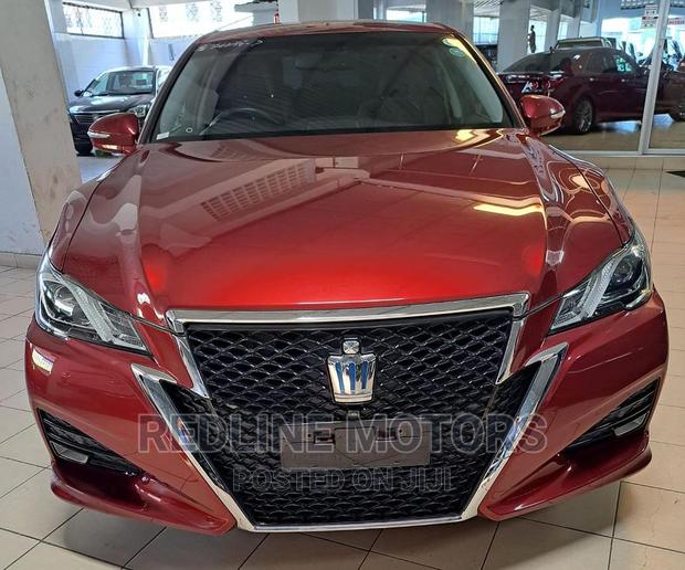 2016 Toyota Crown in Red: Elegant and Powerful