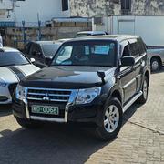 Black 2016 Mitsubishi Pajero V90 2.8 GL - Used SUV for Sale for sale