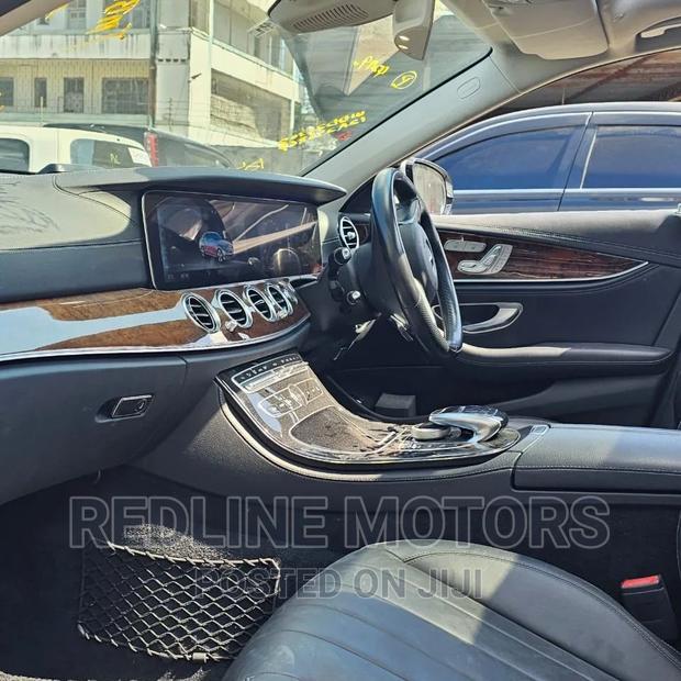 Used Mercedes-Benz E400 2016 - Gray Luxury Sedan Available