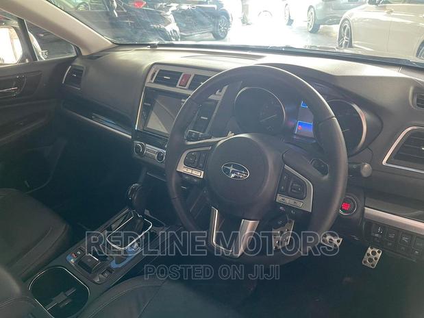 2017 Subaru Outback 2.5i Limited Brown AWD - Luxurious SUV