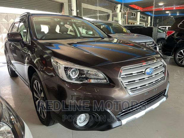 2017 Subaru Outback 2.5i Limited Brown AWD - Luxurious SUV