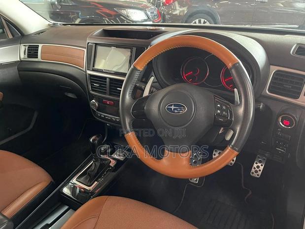 2016 Subaru Exiga White - Perfect Blend of Style and Efficiency