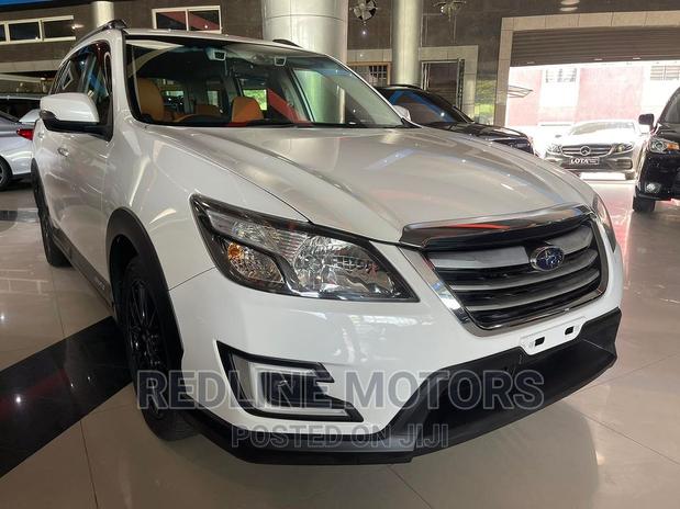 2016 Subaru Exiga White - Perfect Blend of Style and Efficiency