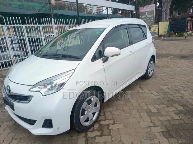 2016 Toyota Ractis in White - Perfect Family Car