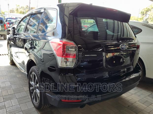 2016 AWD Touring 2.0XT Subaru Forester in Black