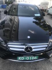 Stylish 2016 E200 Mercedes-Benz in Black for sale