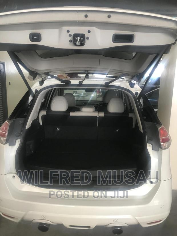 2016 Nissan X-Trail FWD - Hybrid White