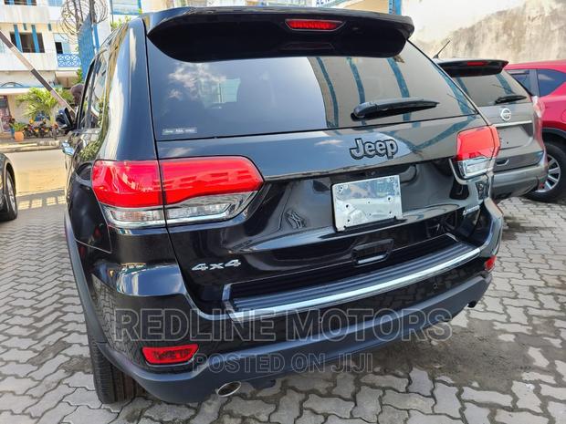 2016 Jeep Grand Cherokee Limited 4dr 4x4 SUV - Black