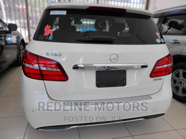2016 Mercedes-Benz B-Class Pearl: Compact SUV with Luxury Features