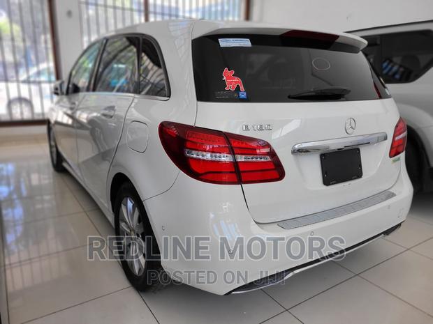 2016 Mercedes-Benz B-Class Pearl: Compact SUV with Luxury Features