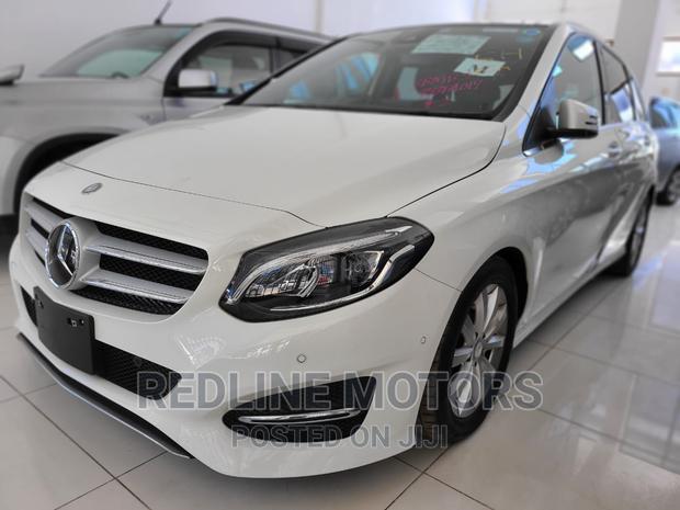 2016 Mercedes-Benz B-Class Pearl: Compact SUV with Luxury Features