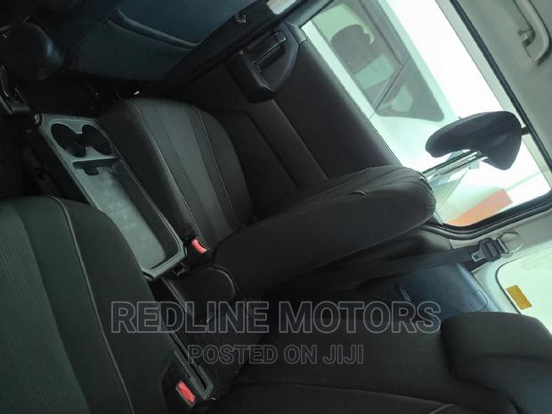 Green Honda Vezel 2016: Stylish and Sustainable